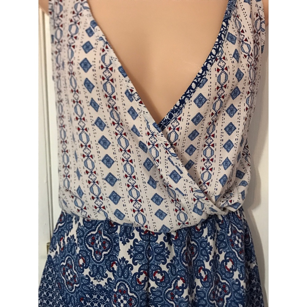 ✨ROMPER✨ - Picture 2 of 4