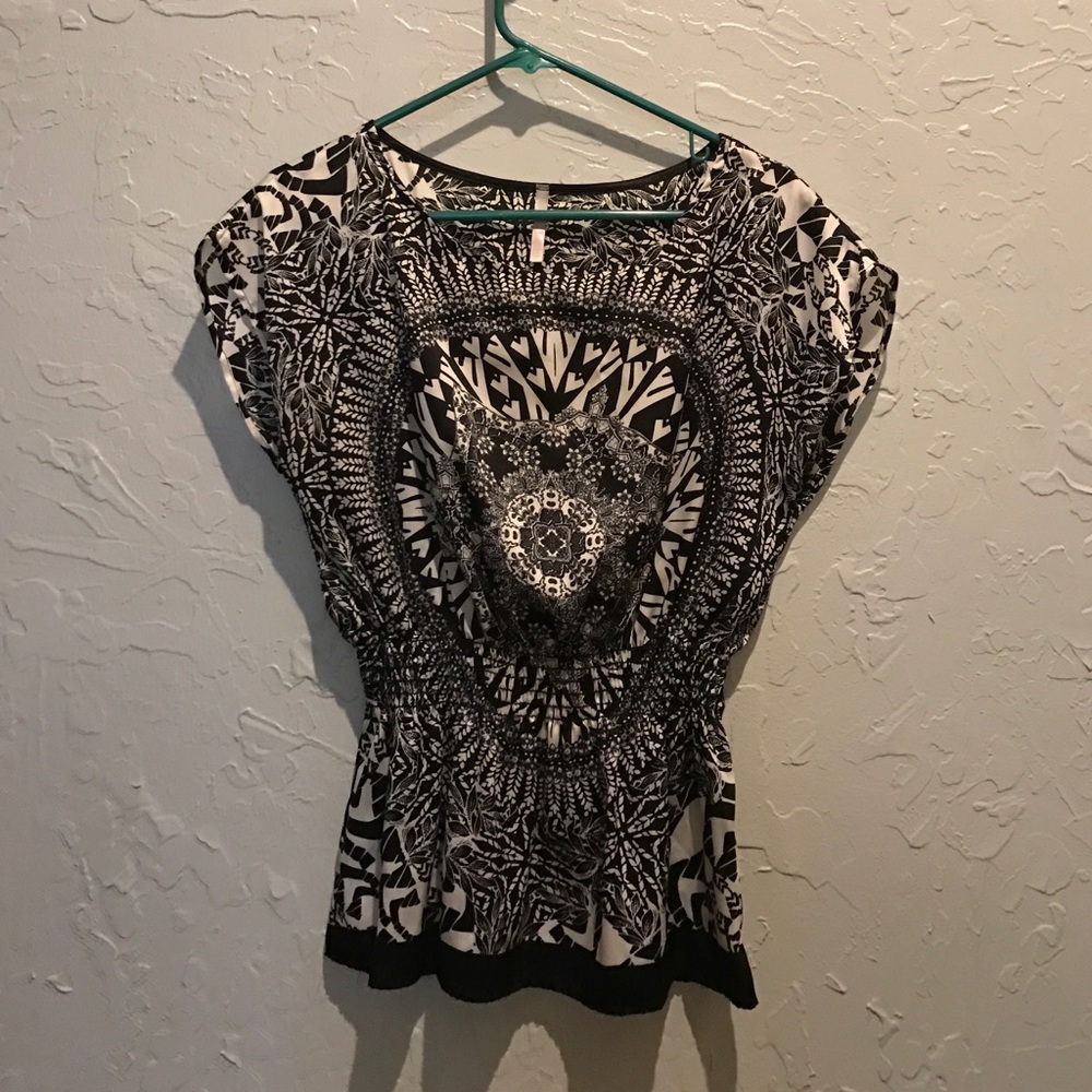 Short Sleeve Top