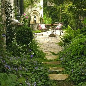 Meet your Posher, Maribel