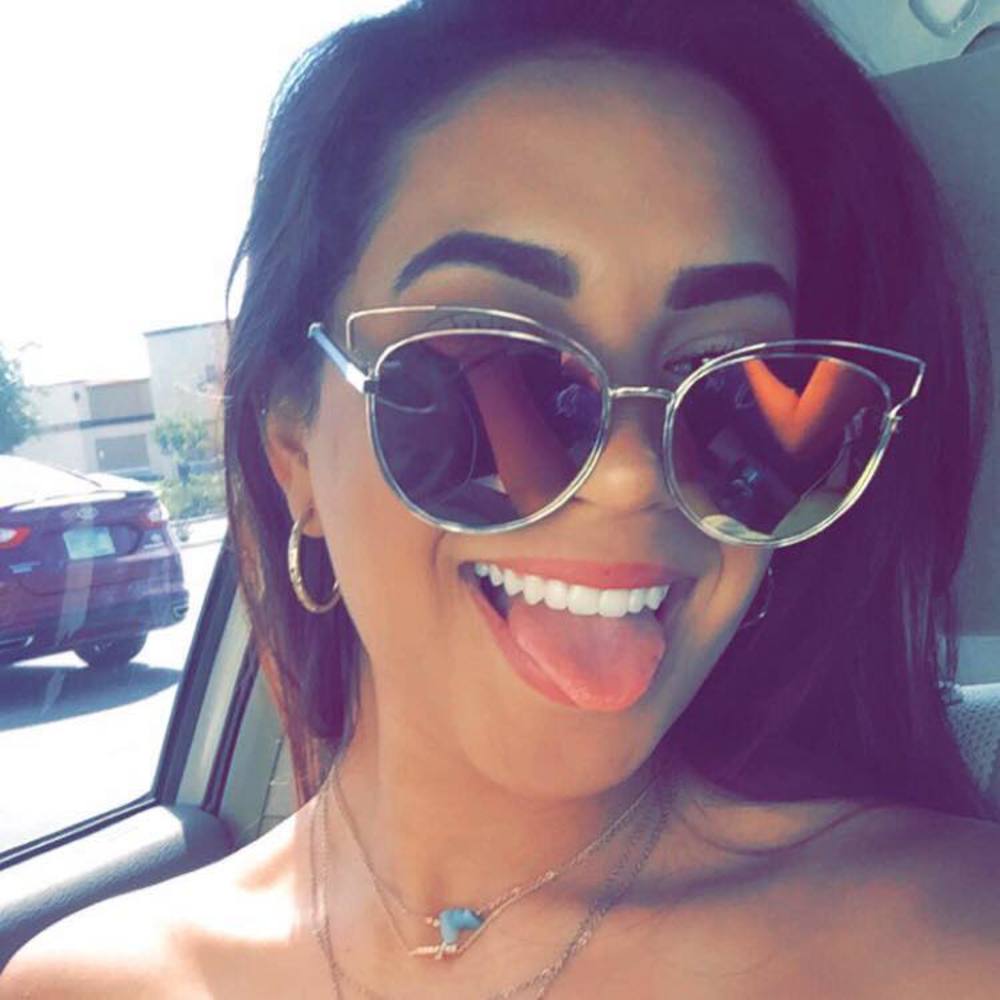 Meet your Posher, Nicole