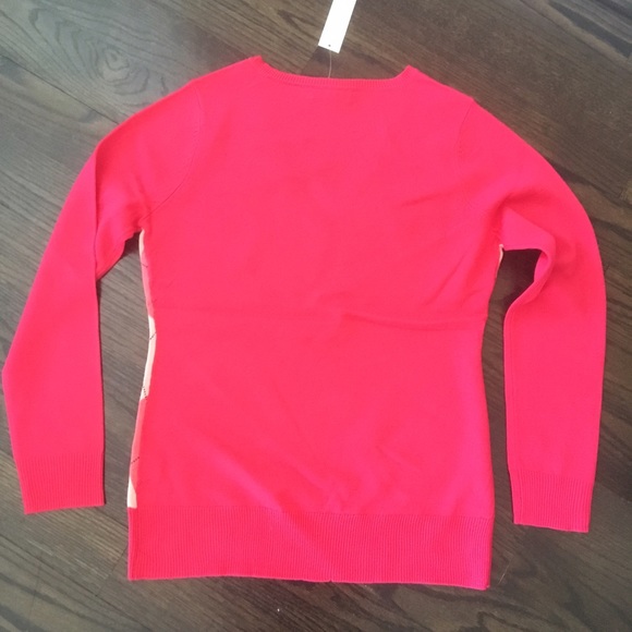 NWT New York & Co Pink Argyle V-neck Sweater - Picture 4 of 5