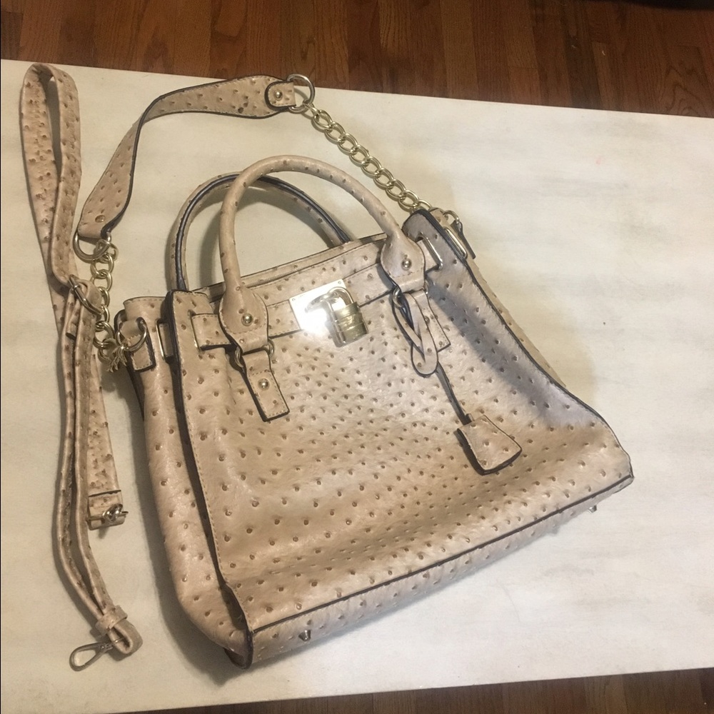 Medium Purse • with shoulder strap• hardly used
