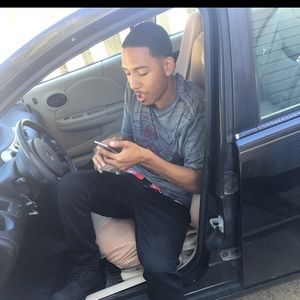 Meet your Posher, Dion