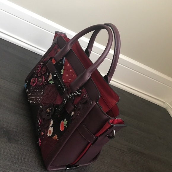 Plum leather Coach bag - Picture 2 of 4