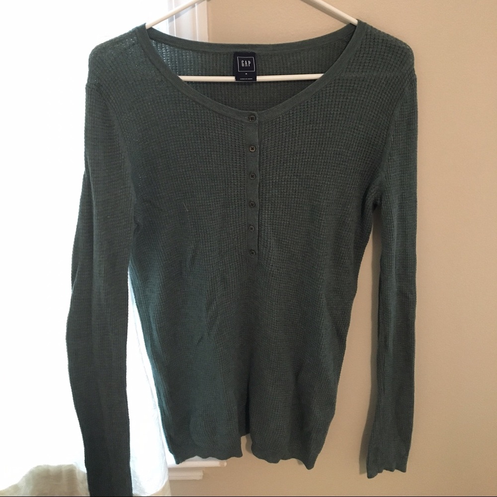 Gap Sweater