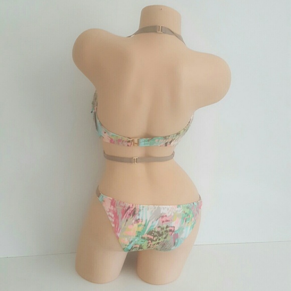 Victoria's Secret 34DD BIKINI BUNDLE NWT
