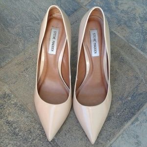 SALE! Steve Madden Nude Proto Heels 10