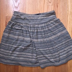 GAP skirt