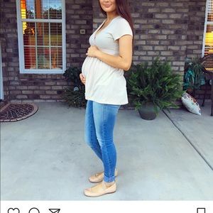 Banana Republic maternity top