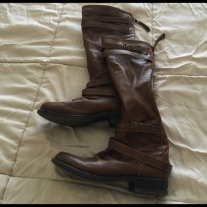 Maddengirl brown boots