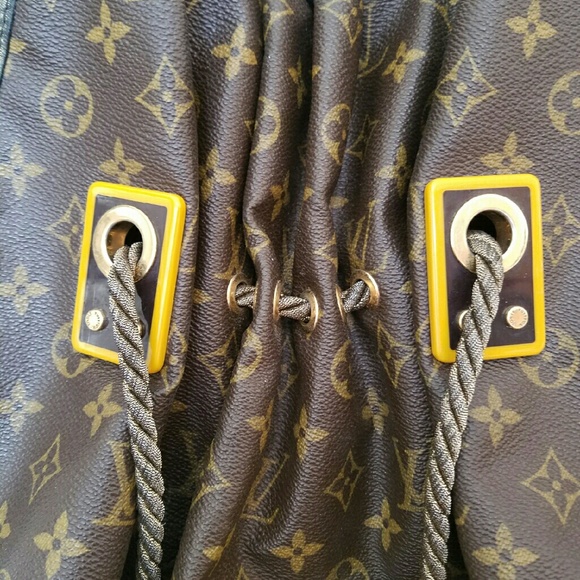 LOUIS VUITTON GM KALAHARI IN EUC!! - Picture 2 of 4