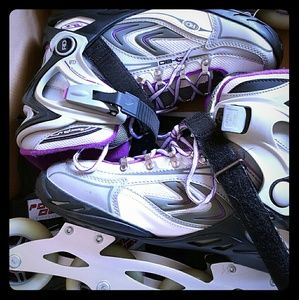 Rollerblades Womens Size 7 NIB