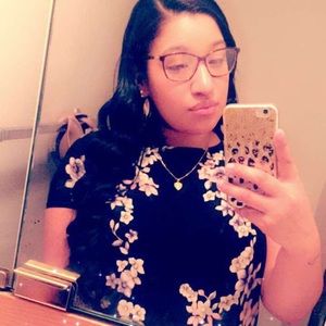 Meet your Posher, Priscilla