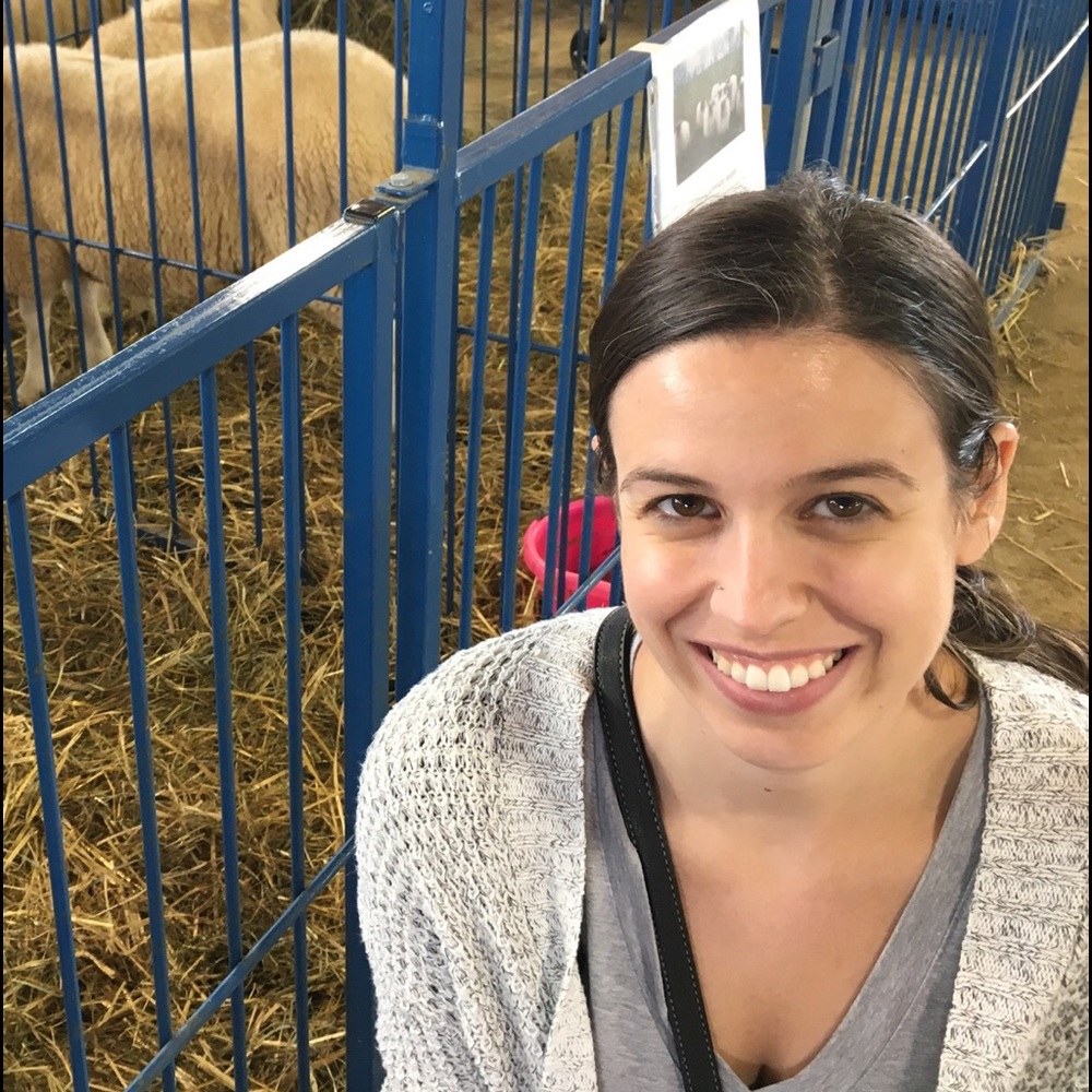 Meet your Posher, Christina