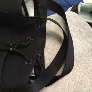 Lululemon Match Point Tennis Rally Bag Auction