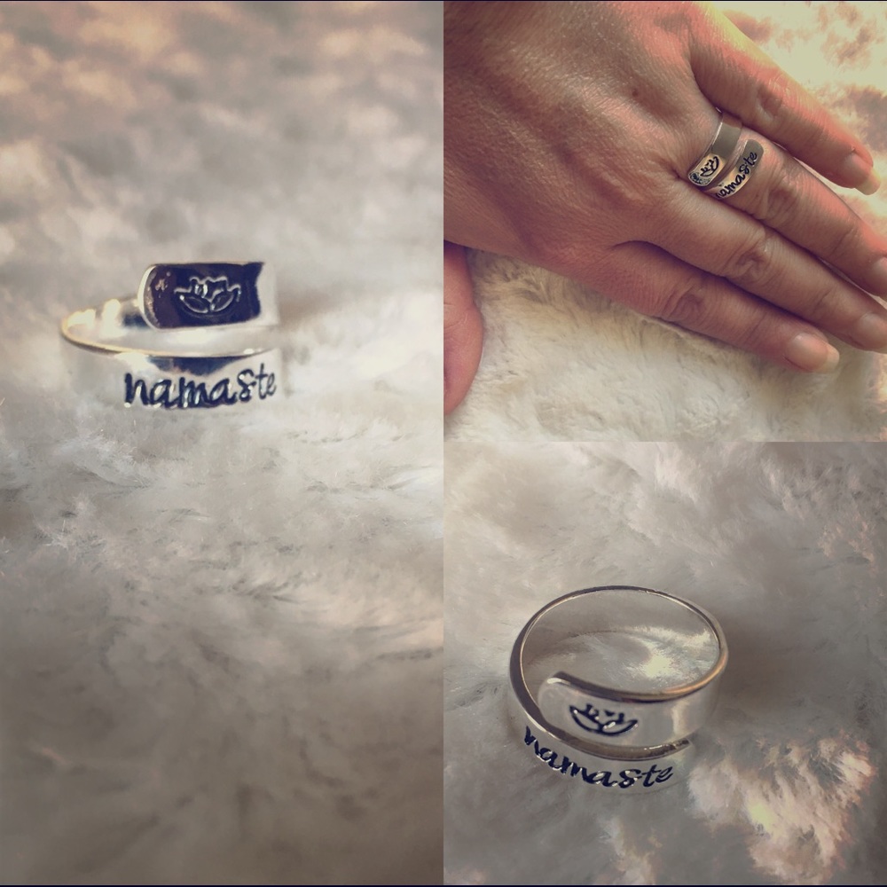 💕Silver Namaste 🙏🏻 Lotus Wrap Ring
