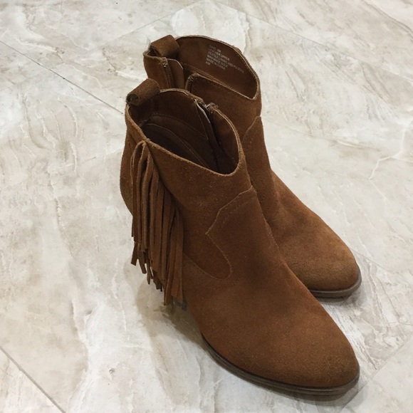 Steve Madden Shoes - Steve Madden Ohio fringe ankle Boots