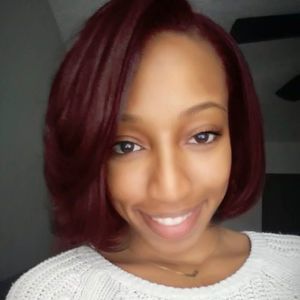 Meet your Posher, Chloe