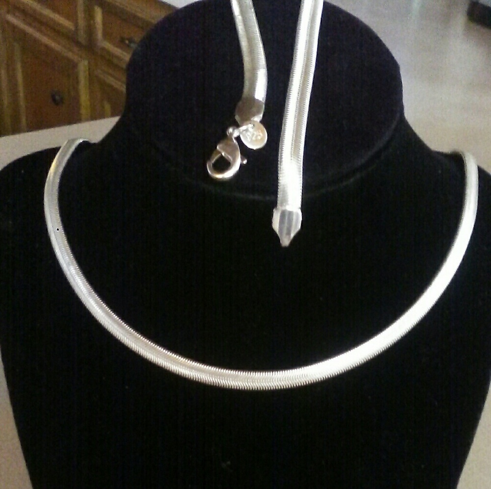 *Dazzling* Sterling *925* Necklace & Bracelet Set