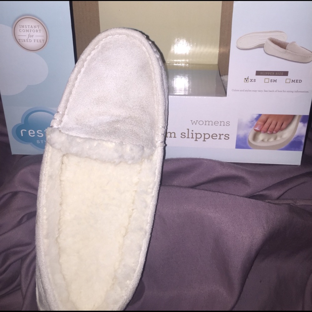 Restor style women's memory foam slippers xs 5/6