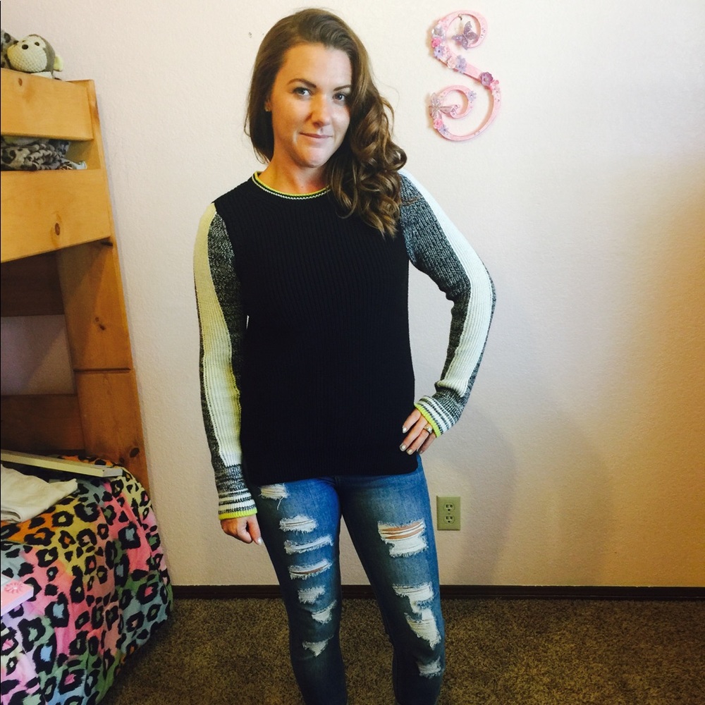 Victoria's Secret Crewneck Sweater