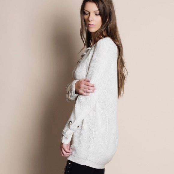 Lace Up Oversized Sweater - Picture 3 of 5