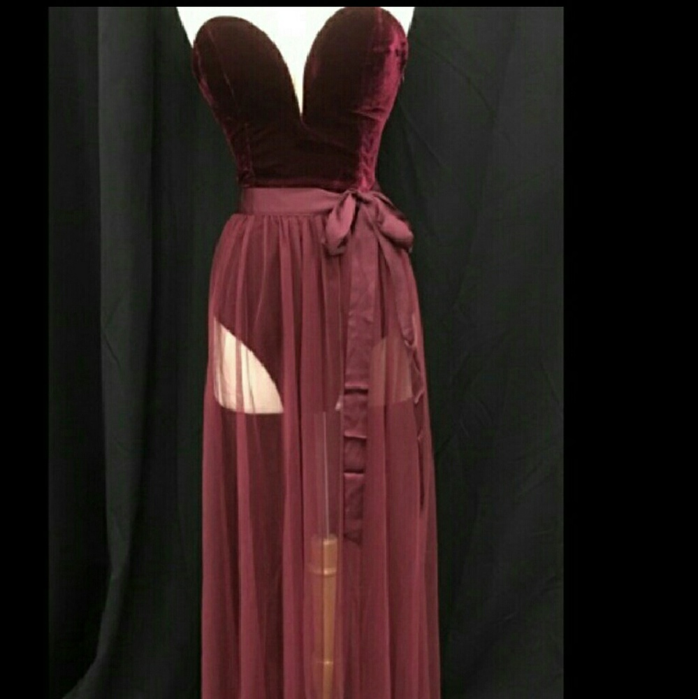 Nasty gal sweetheart bodysuit and wrap skirt