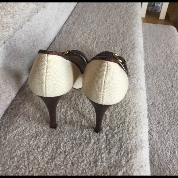 You will look HOT in  Steve Madden Lezlie heels. - Picture 3 of 4