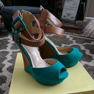 Teal/Tan Wedge