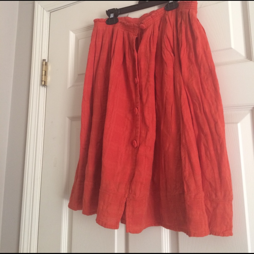 Knee length flowy anthropologie skirt