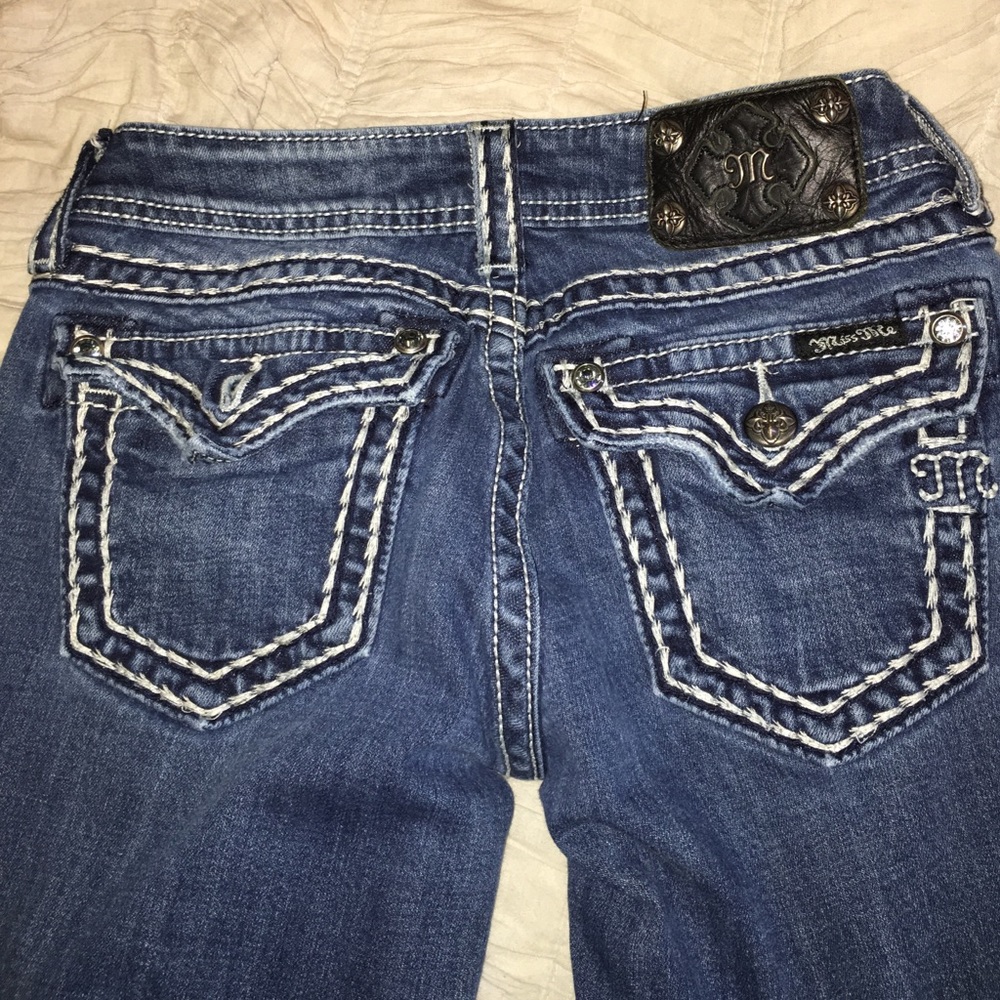 BARELY WORN MISS ME SKINNY JEANS