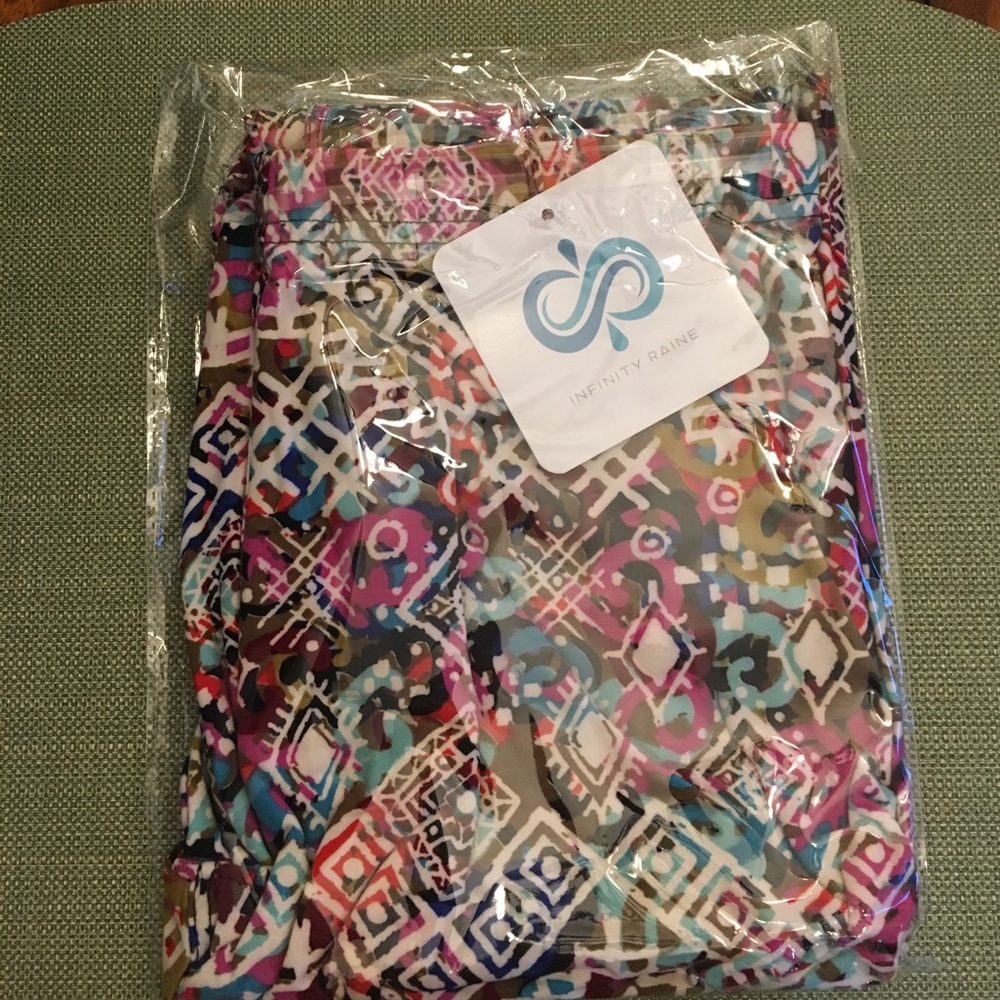 1-Left! Spring Mixed Print Leggings - Picture 3 of 6