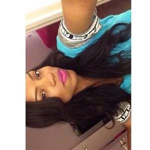 Meet your Posher, Rettaa