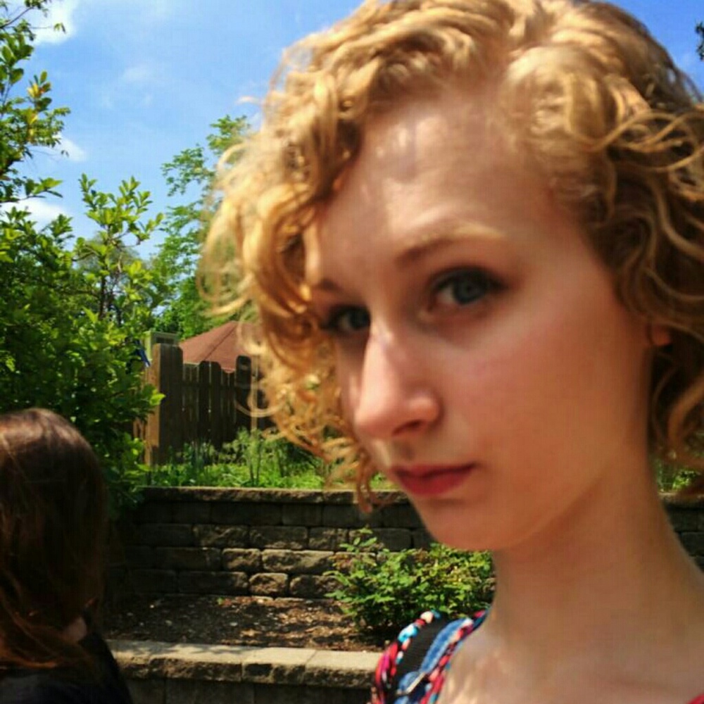 Meet your Posher, Tabitha