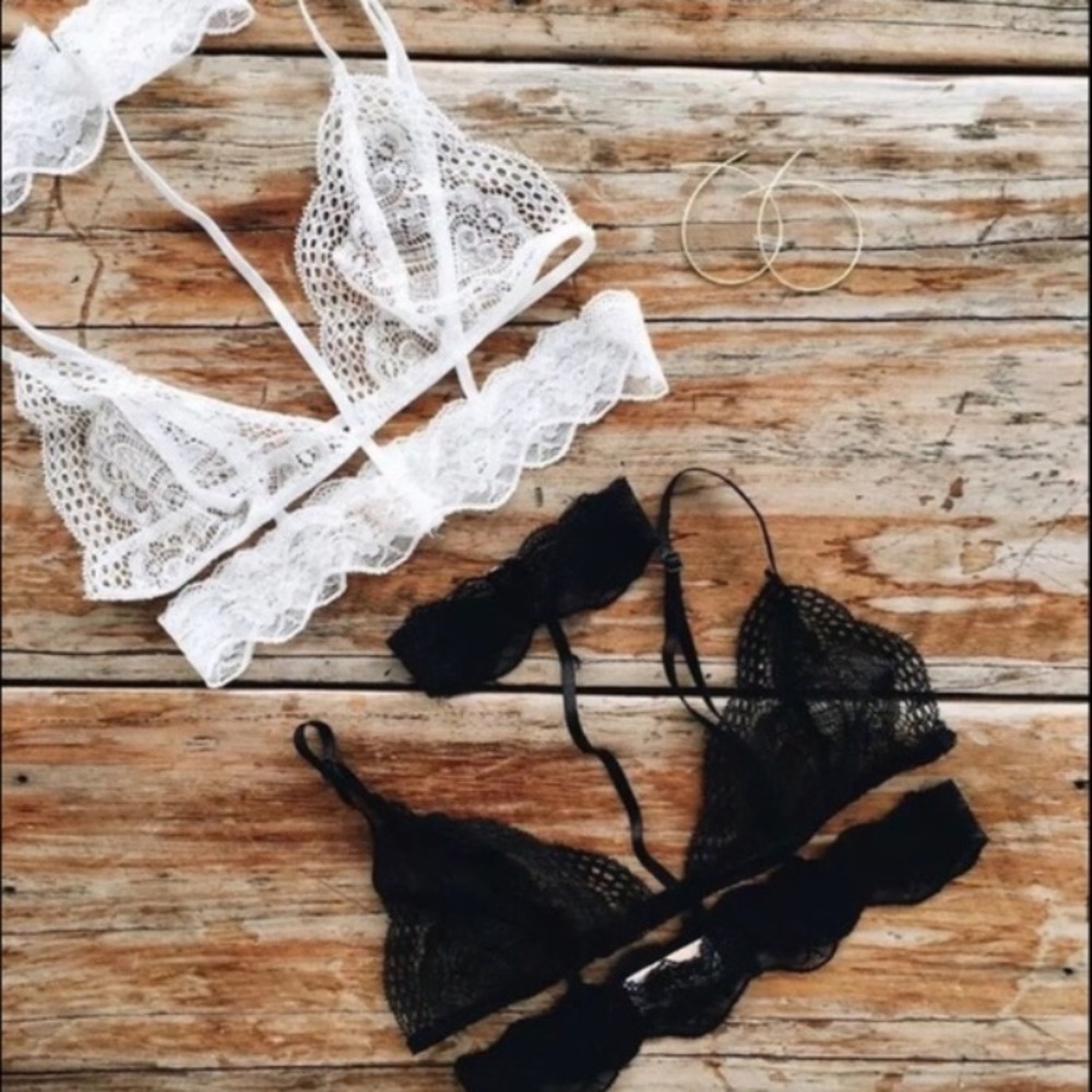 Black Lace Bra with Attached Choker