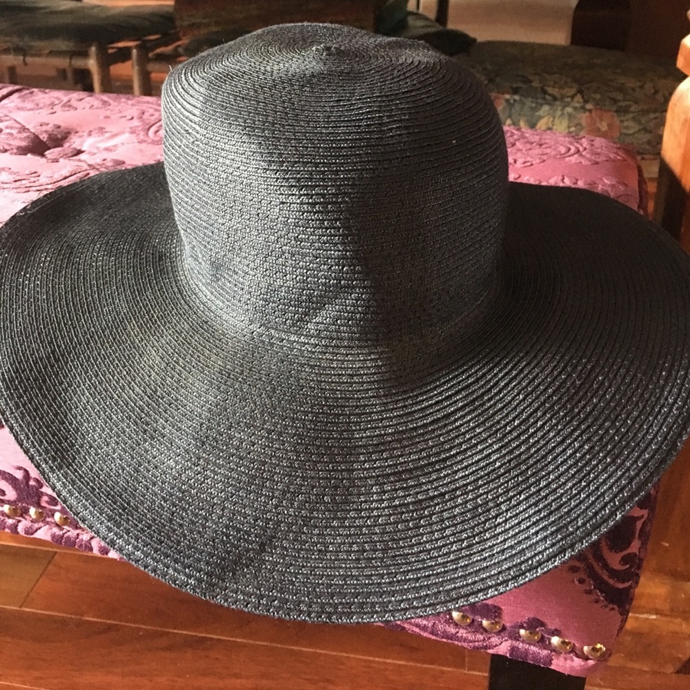 Eric Javits Hat