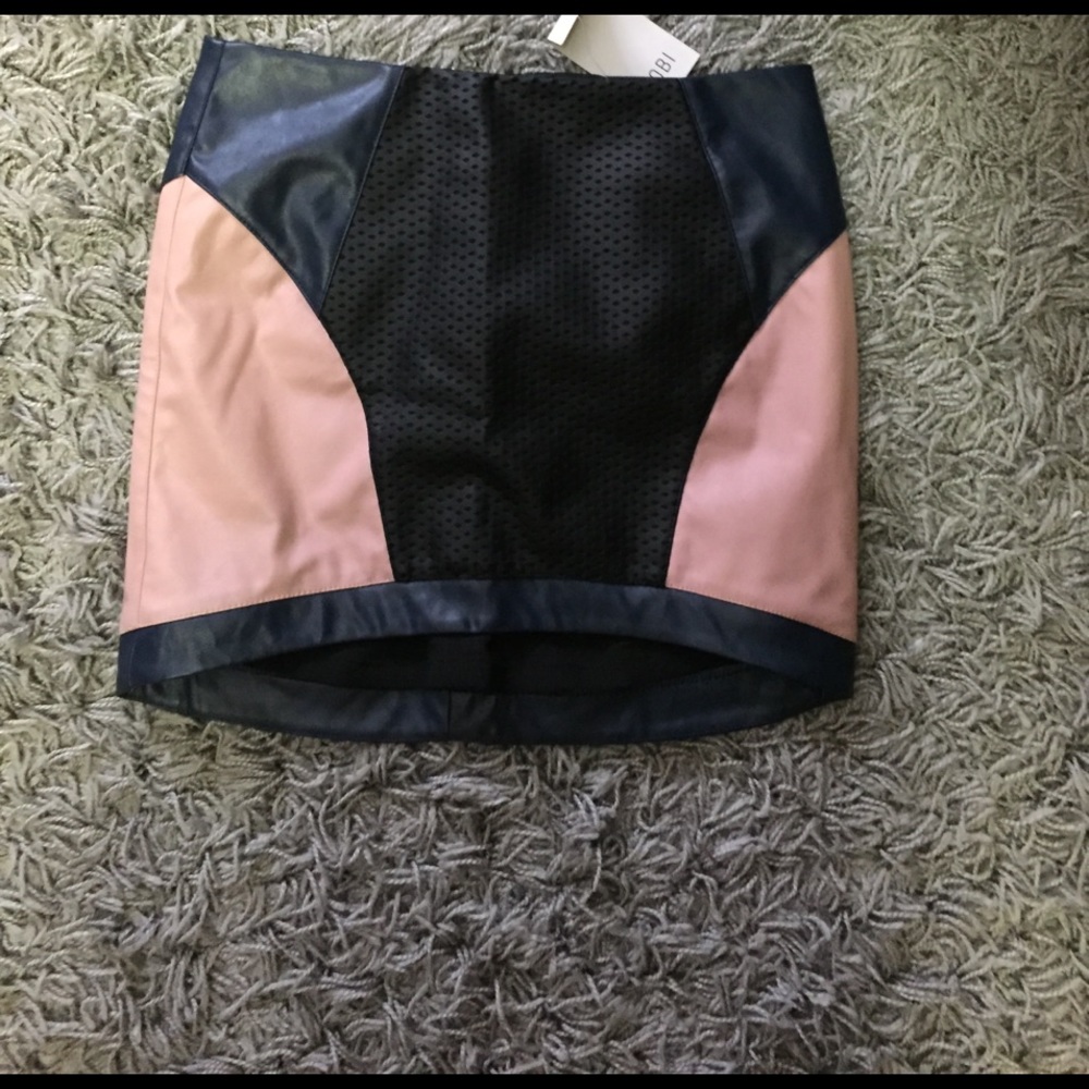 Leather skirt