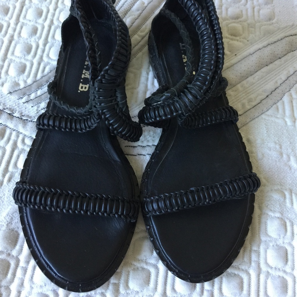 Size 6 L.A.M.B sandals