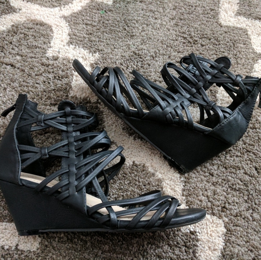 Black Sandal