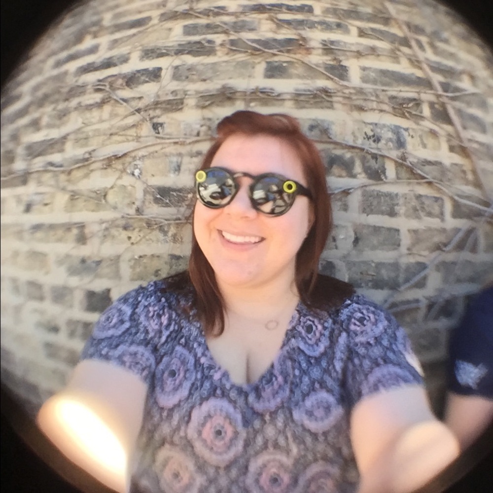 Meet your Posher, Emily