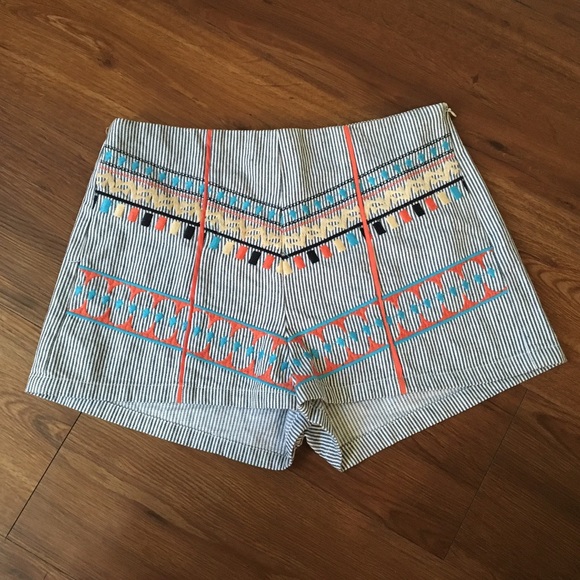 Flying Tomato High Waisted, Detailed Shorts - Picture 1 of 6