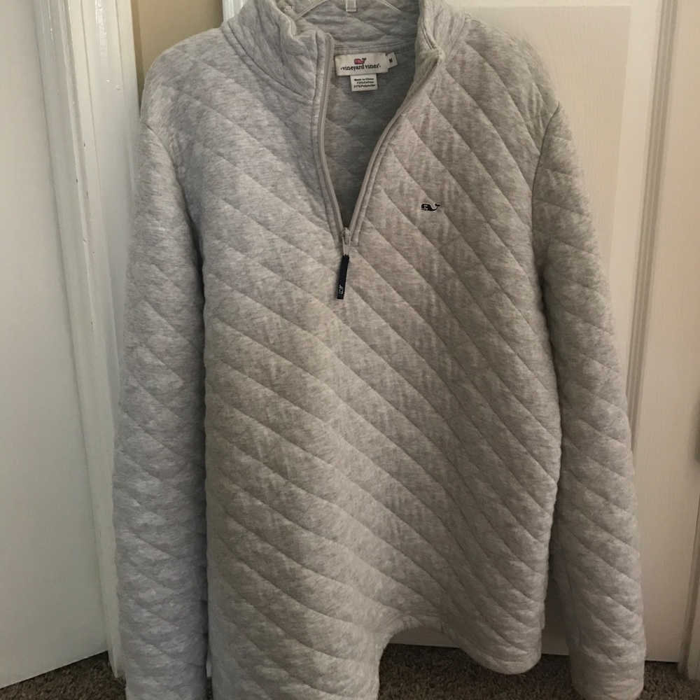 Vineyard vines pullover
