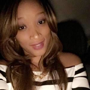 Meet your Posher, Afton