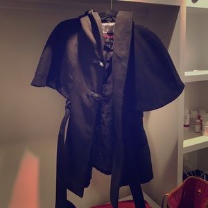 Jessica Simpson Cape