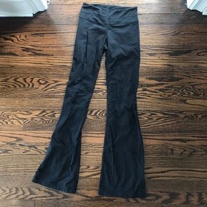 Lululemon groove pant size 2