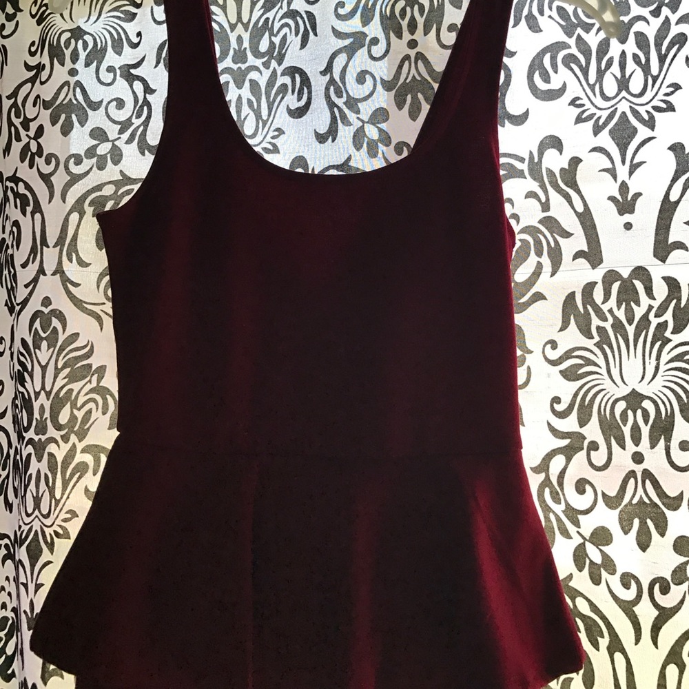 Dress - Picture 2 of 4