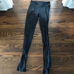 Lululemon size 4 legging