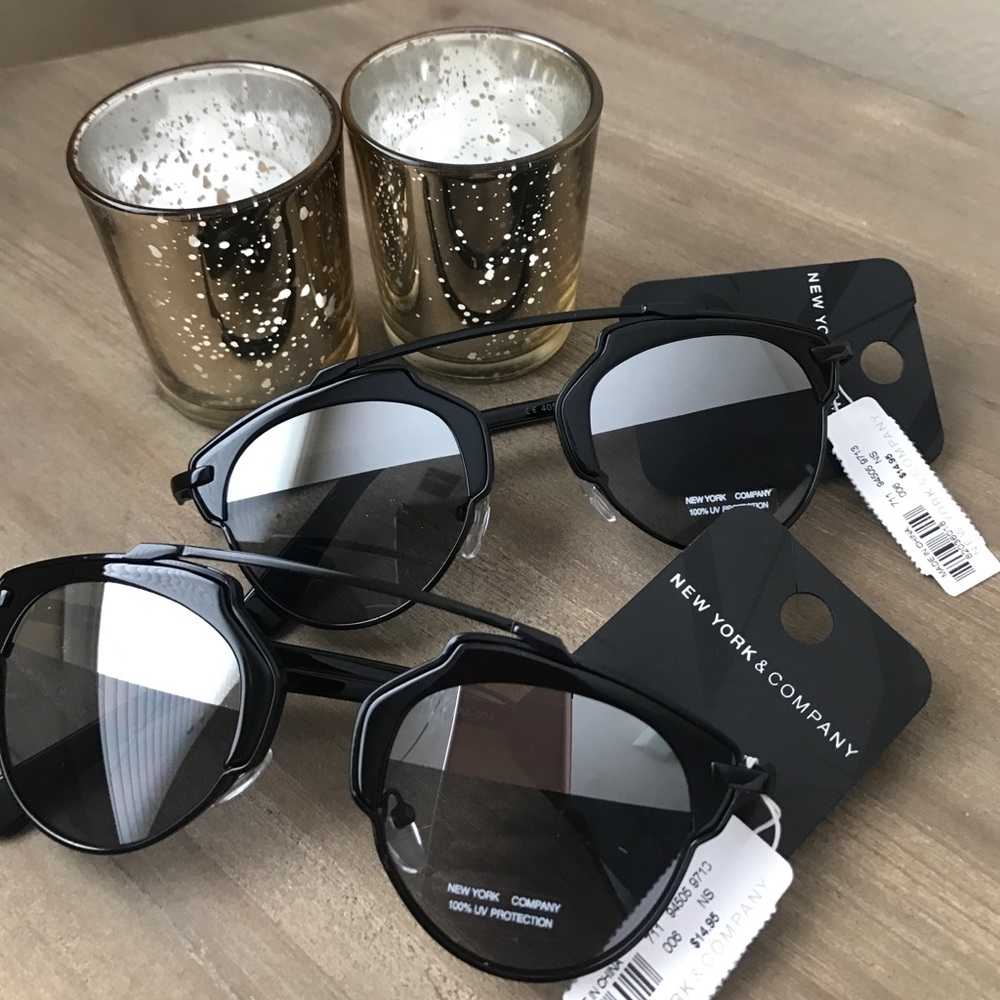 Chic New York and Company Sunglasses