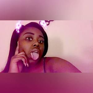 Meet your Posher, Mya