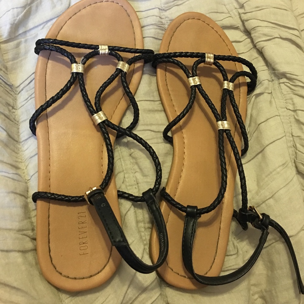 BLACK AND GOLD BOHO SANDALS